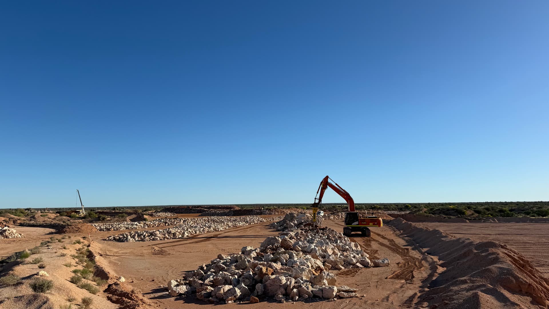 Oversize Rock Breaking