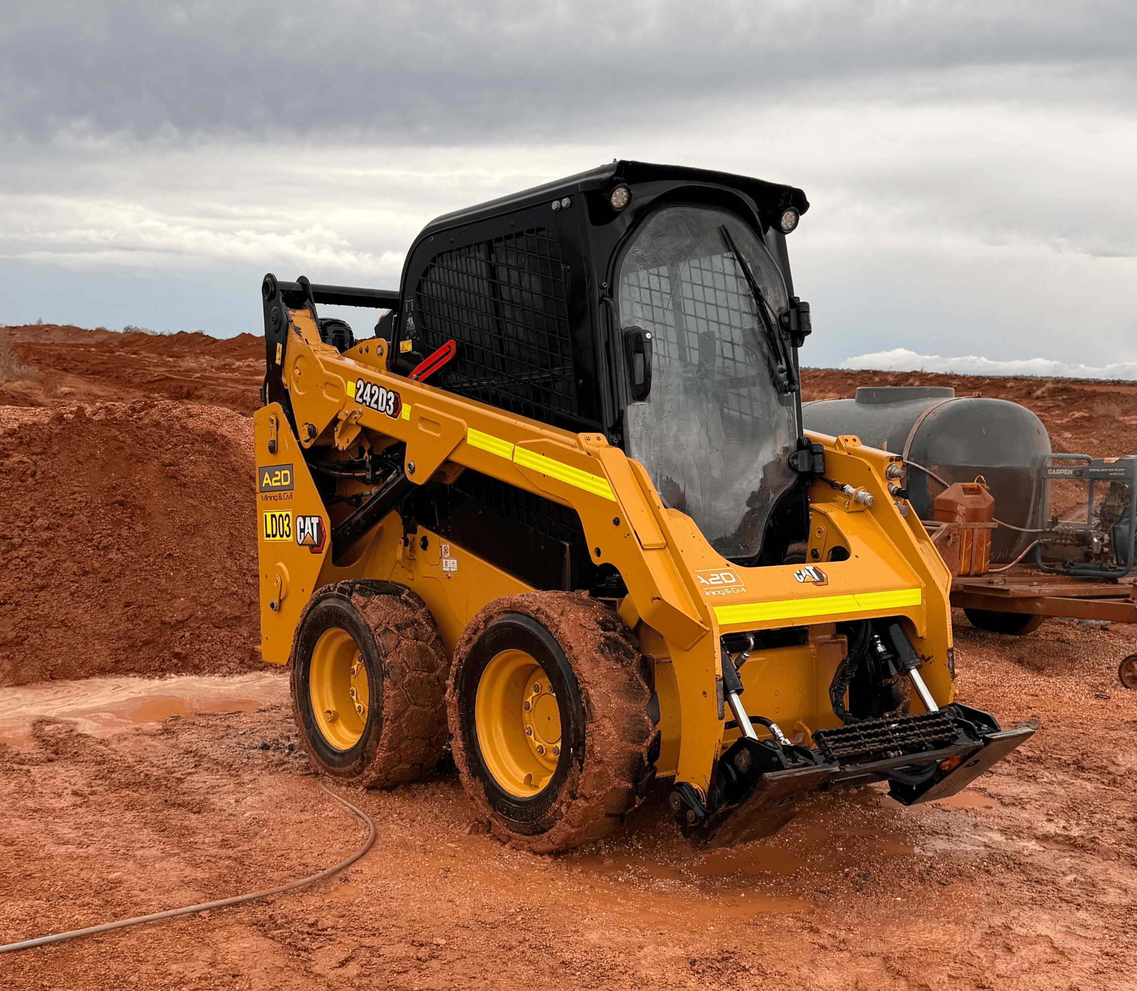 CAT 242D3 Skid Steer